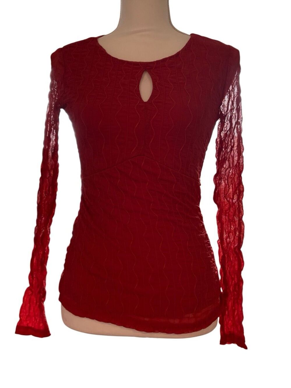 A.U.W top size small